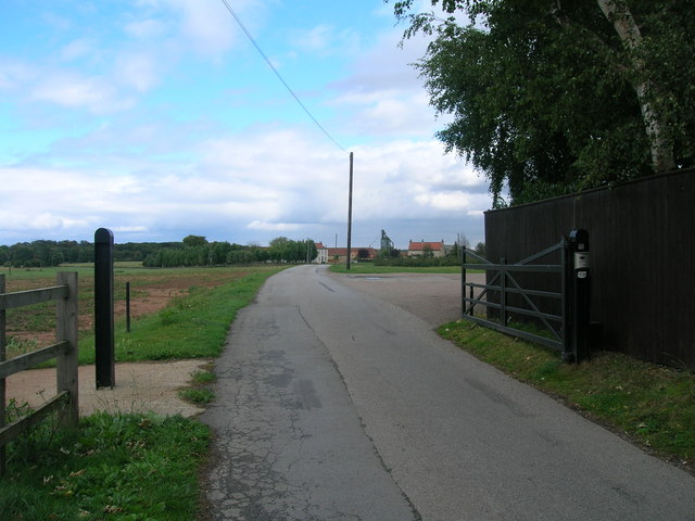 Track to Eastfield Farm