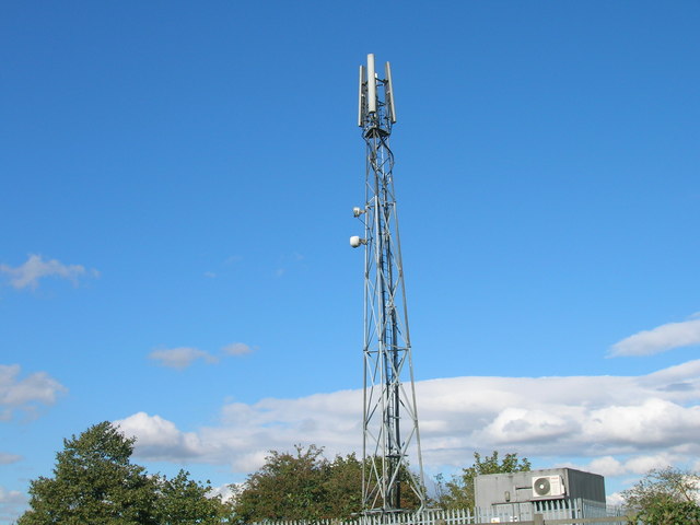 Communications mast near Blyth Services