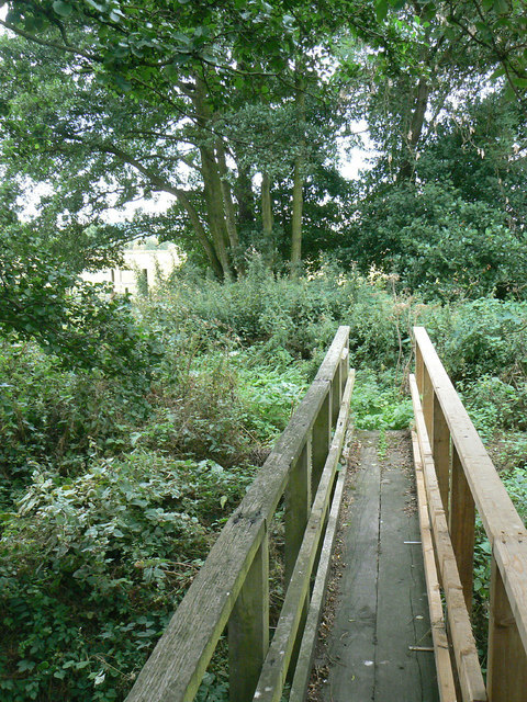 Footbridge over the Dover Beck