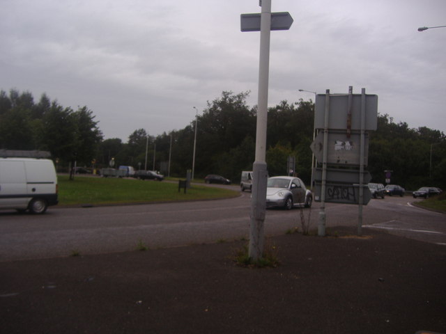 Kidney Wood roundabout, Slip End