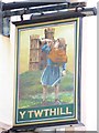 Y Twthill, Caernarfon