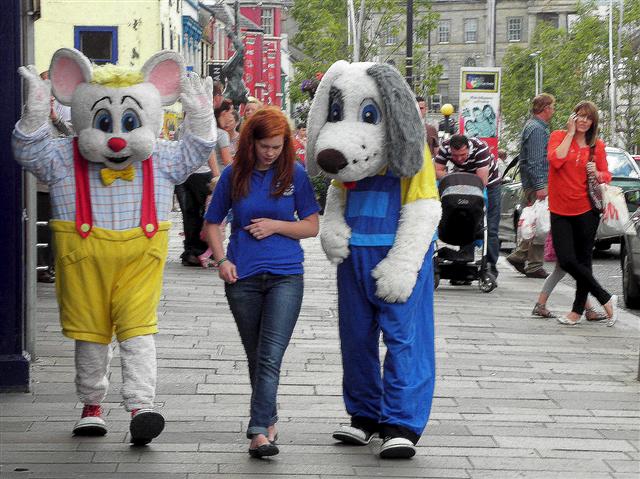 Promotional work, Omagh © Kenneth Allen cc-by-sa/2.0 :: Geograph Ireland