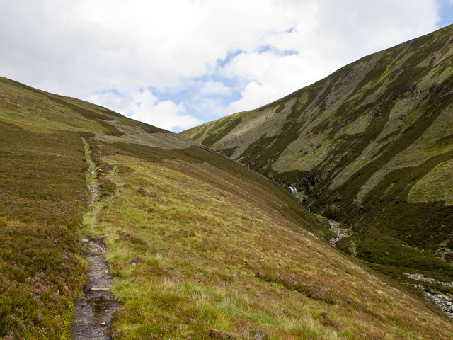 Path on Beinn Losgarnaich