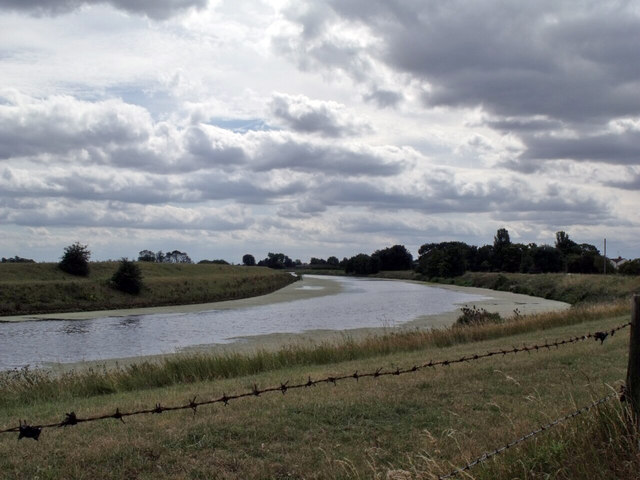 River Witham near Tattershall © J.Hannan-Briggs :: Geograph Britain and ...