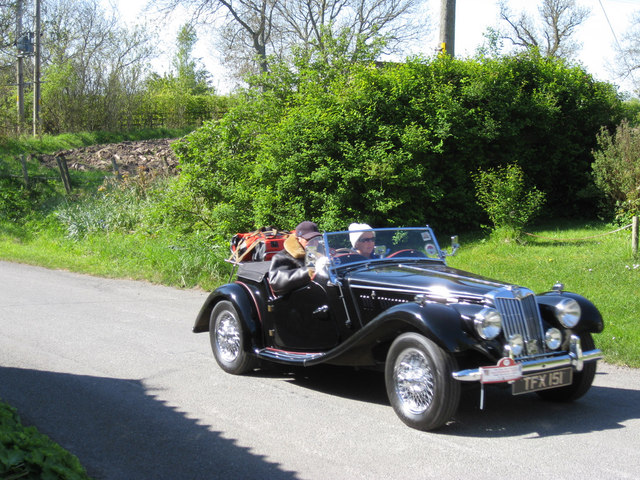 MG rally passing through Horndean village