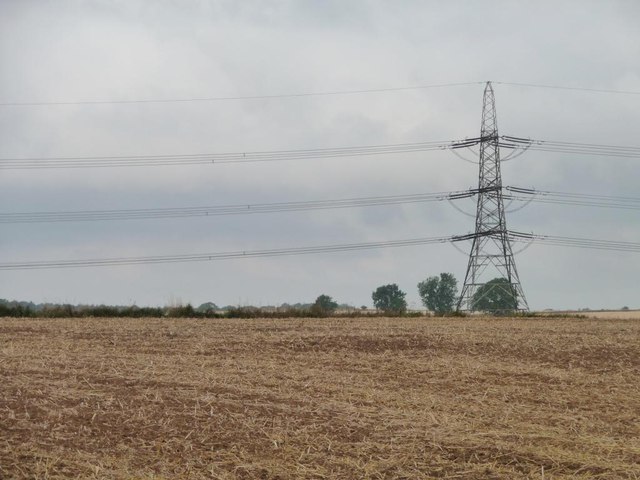 Power line crossing above the stubble