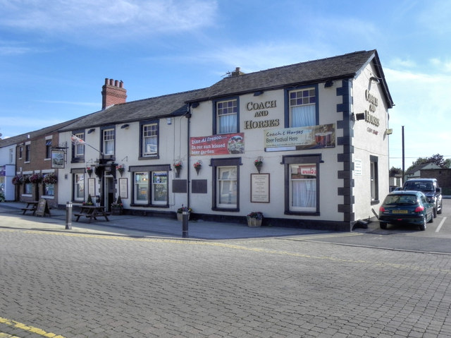 The Coach and Horses, Freckleton © David Dixon cc-by-sa/2.0 :: Geograph ...