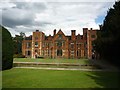 SE6250 : Heslington Hall from the quiet place by DS Pugh