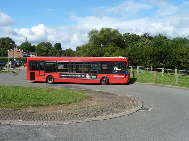 246 bus leaving Westerham car park