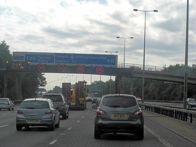 M25 gantry and footbridge before... © Stuart Logan cc-by-sa/2.0 ...