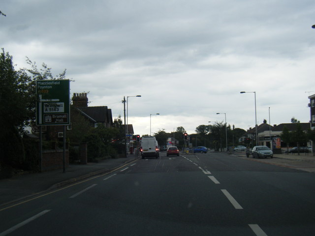 Macclesfield Road approaching Dean Lane junction