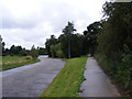 TM3876 : Blyth Road & the footpath to the A144 Bramfield Road by Geographer