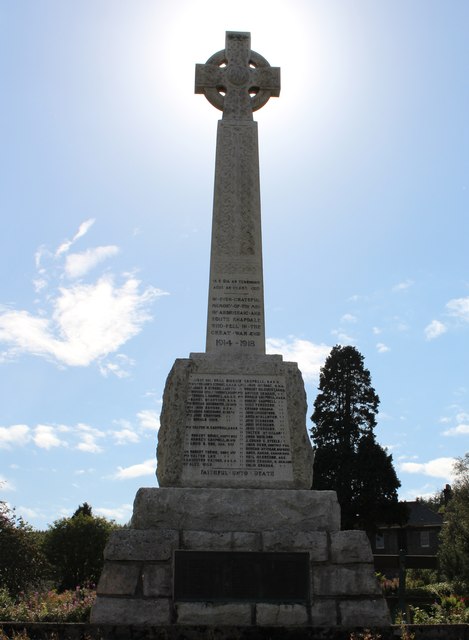 Ardrishaig war memorial