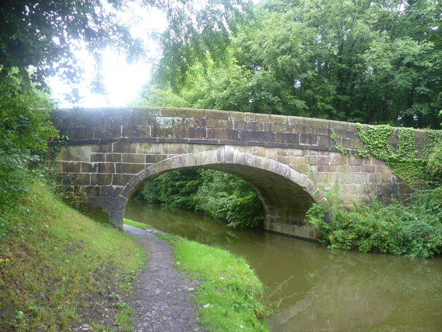 Bridge 25 Lancaster Canal © Michael Graham :: Geograph Britain and Ireland