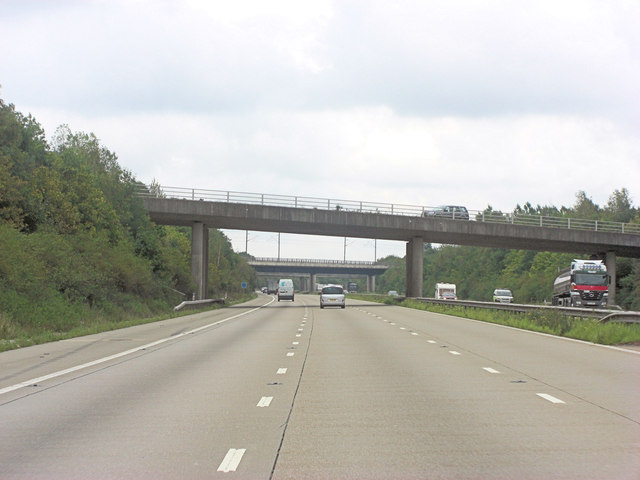M20 bridge carries A20