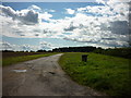 The way to Sixhills Walk Farm