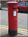 Edward VII postbox, Temple Road / Newton Road, NW2