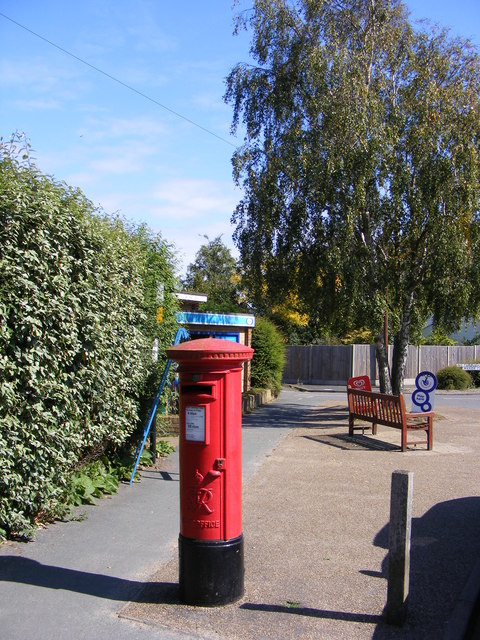 Manor Close Post Office George VI Postbox