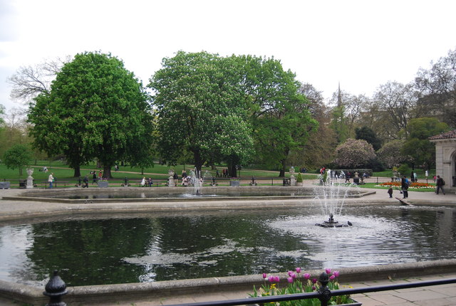 The Fountains, Hyde Park