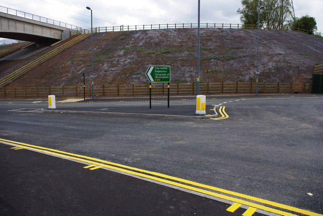 Start / end of Selly Oak New Road Phase 2, at Queen Elizabeth Island roundabout