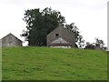 Derelict farmstead on a hill above Drumlee Road