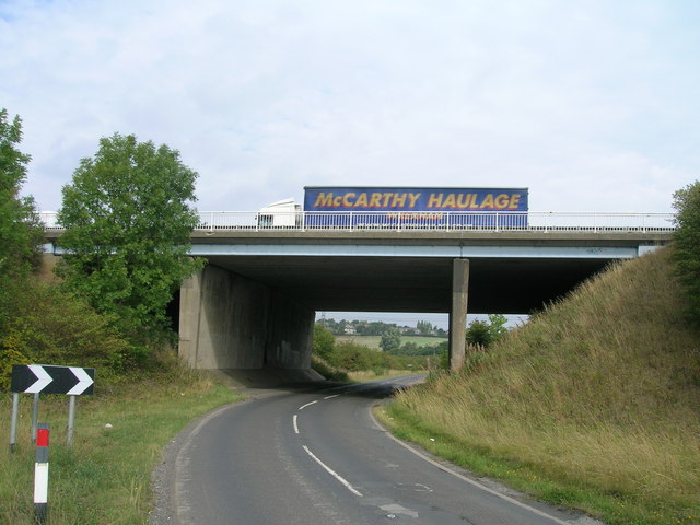Motorway bridge over Long Lane