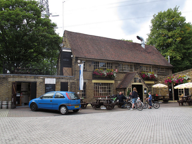 The William Morris pub