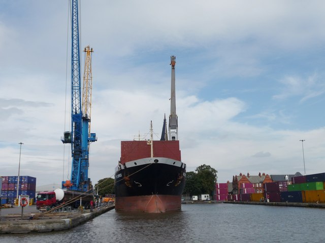 Big empty ship, Aldam Dock