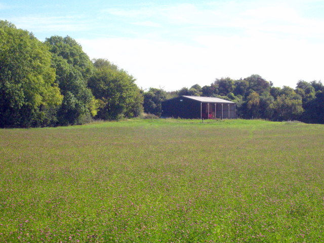 Modern barn in a field near Burbage
