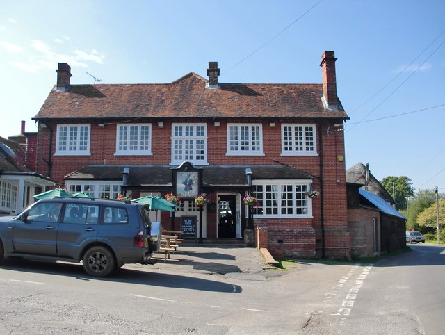 The Trusty Servant, Minstead, New Forest © Stefan Czapski :: Geograph ...