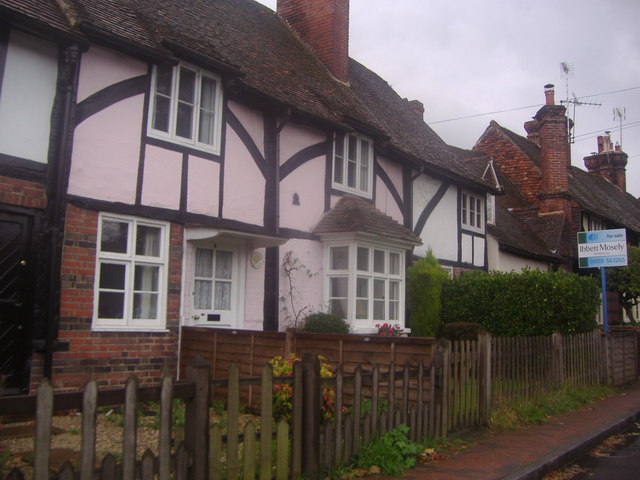 Cottages on High Street Brasted