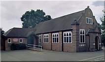 SU6566 : Burghfield Common Methodist Church by Michael FORD