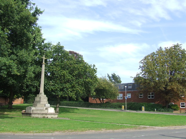 War Memorial, Epping