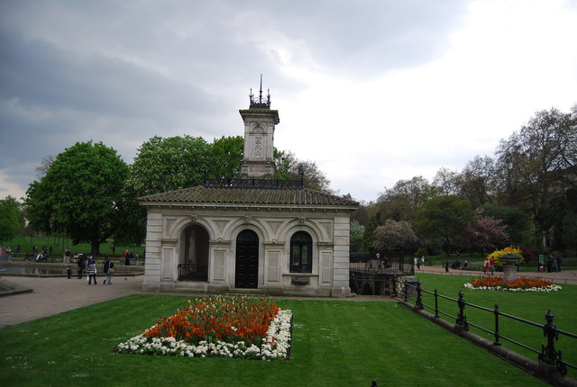 Fountains Pavilion, Hyde Park