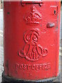 Edward VII postbox, Chatsworth Road / Lydford Road, NW2 - royal cipher