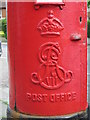 Edward VII postbox, Chatsworth Road / Coverdale Road, NW2 - royal cipher