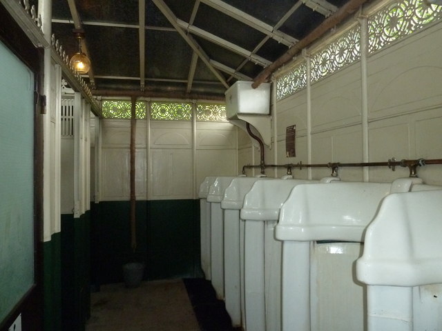COAM 61:  inside the old Caversham urinal (B)