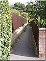 Footpath to Drybridge Hill