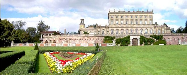 Cliveden House and the mini-garden