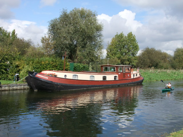 Gerontius Canal Boat on the River Lee © PAUL FARMER cc-by-sa/2.0 ...