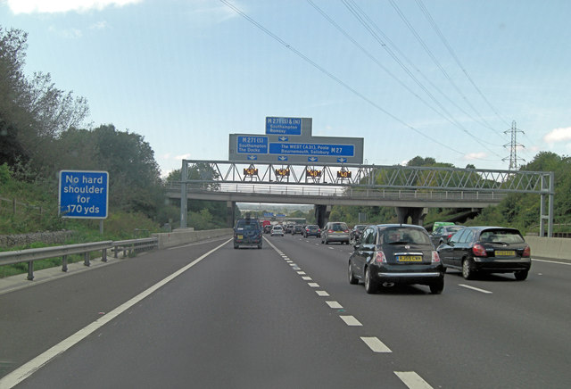 M27 approaches Junction 3 © Stuart Logan cc-by-sa/2.0 :: Geograph ...