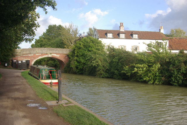 Sells Green Bridge, Kennet & Avon Canal
