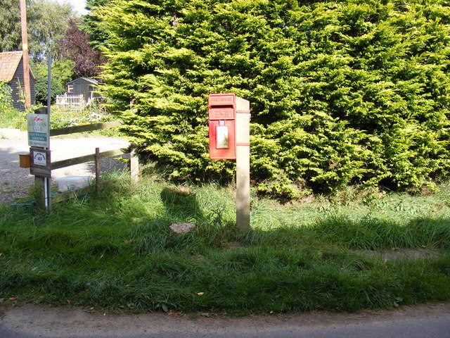 Old Post Office Corner Postbox