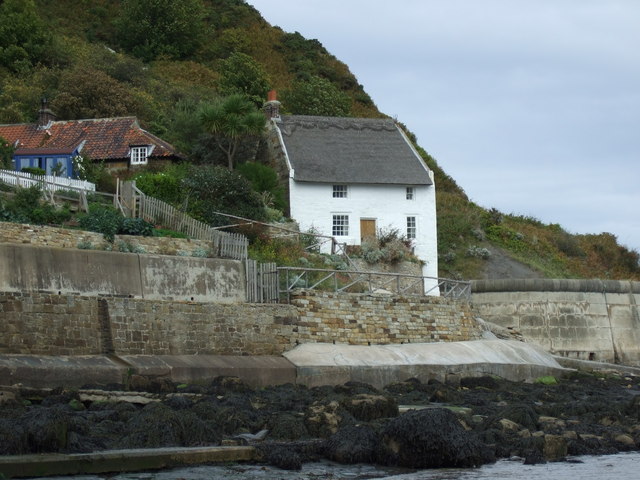 Coastguard Cottage Runswick Bay C Jthomas Cc By Sa 2 0