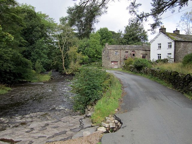 River Dee at East Stonehouse