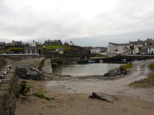 The Old Harbour, Portsoy © Peter Barr :: Geograph Britain and Ireland