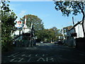 Victoria Road level crossing