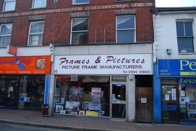 Frames and Pictures, Camden Rd