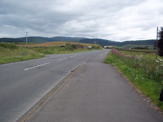 Road towards Moffat