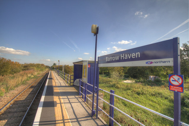 Barrow Haven Train Station © JOHN BLAKESTON cc-by-sa/2.0 :: Geograph ...